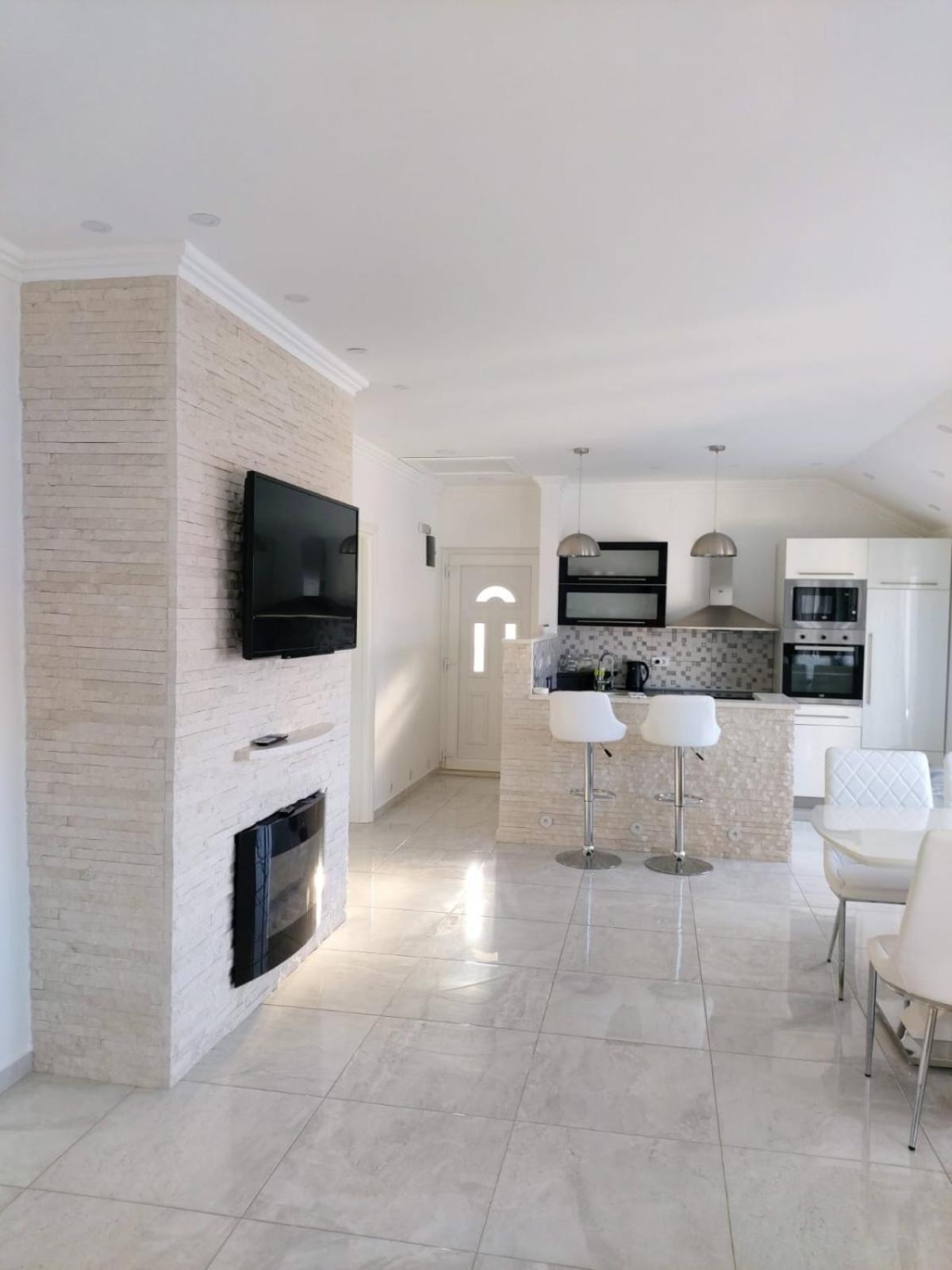 Apartments Brac Supetar Rum bild