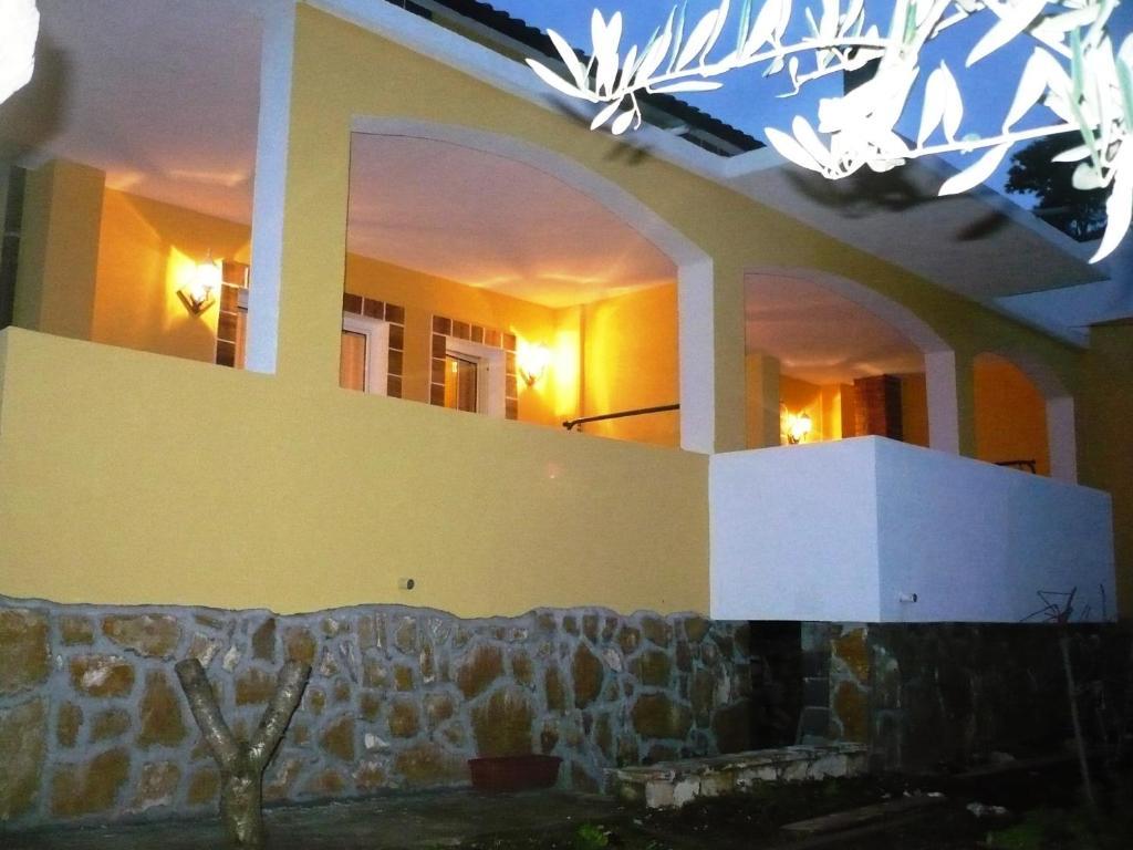 Apartments Brac Supetar Rum bild