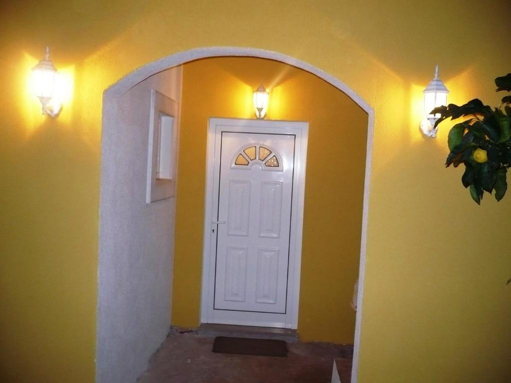 Apartments Brac Supetar Rum bild